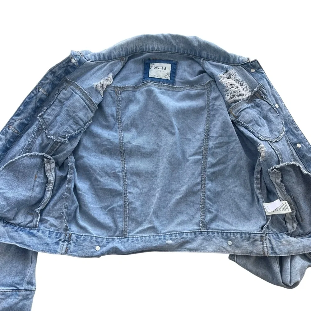 Mudd Women's Sz Small Light Wash Blue Denim Distressed Button Jean Jacket 210111